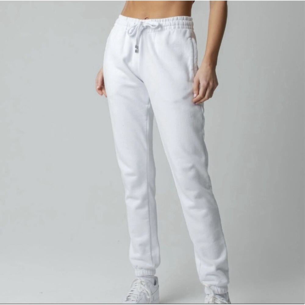 TALENTLESS Women’s White Jogger Sweatpants‎ S Loungewear Heavyweight Streetwear